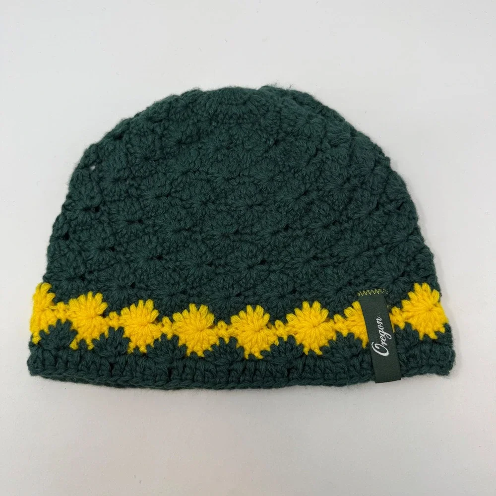Nike Team Oregon Ducks‎ Crochet Beanie Green Yellow Floral Knit Hat F8RGP OSFM